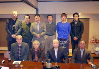 �Q���ҋL�O�ʐ^�@�g�債�Ă���������